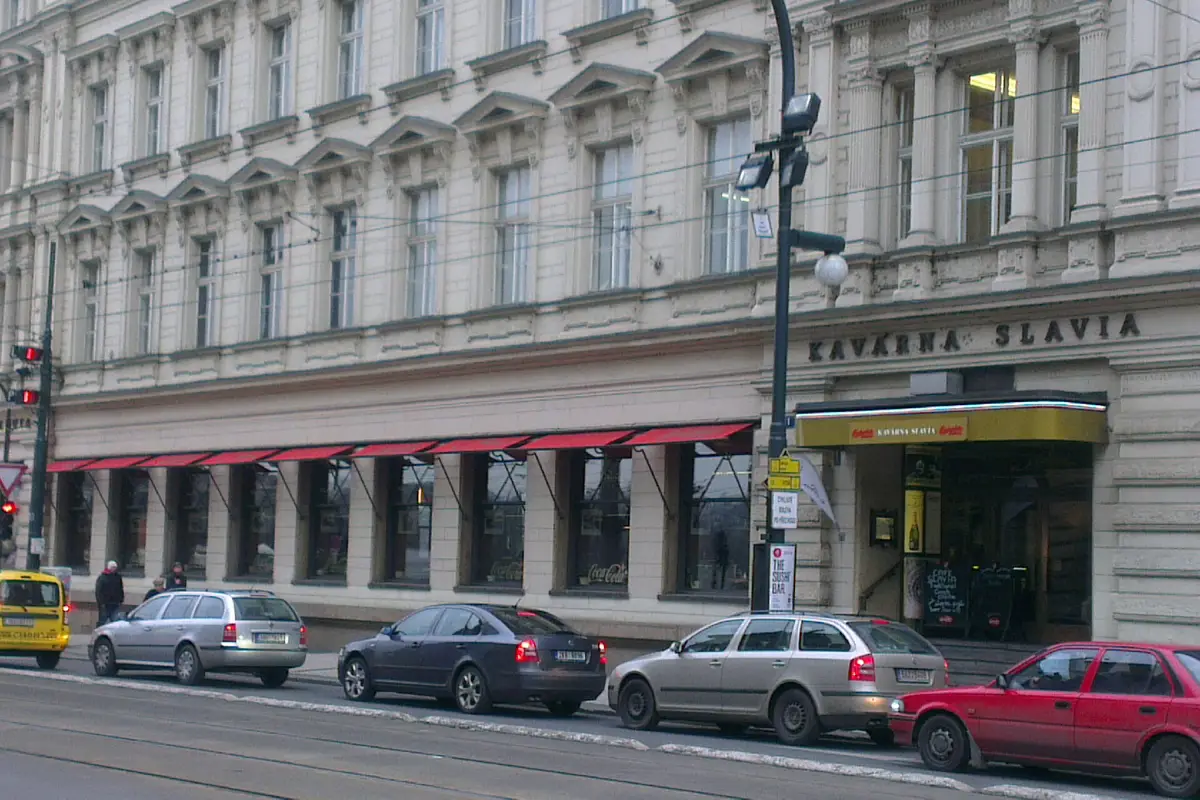 Divadelní restaurace Slavia